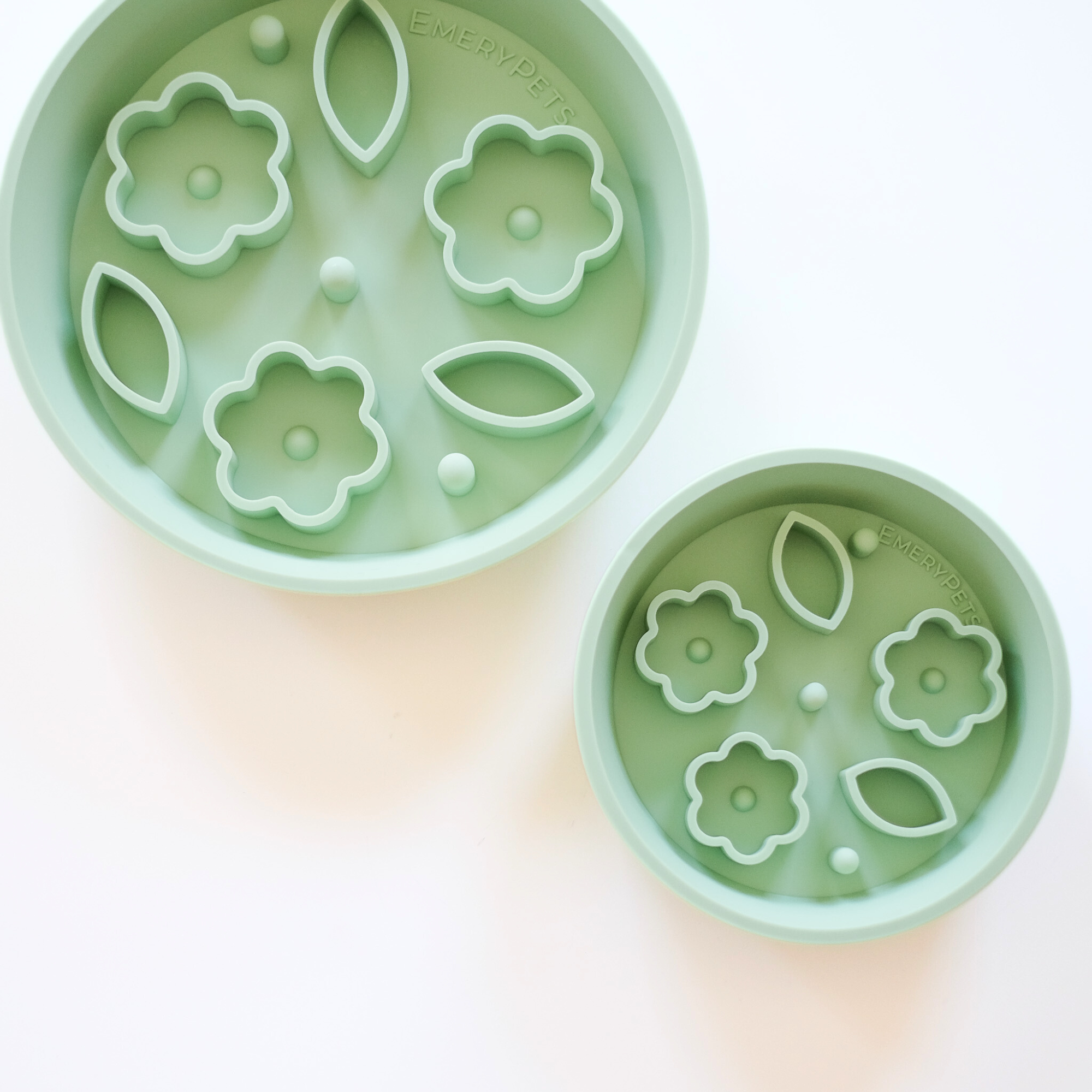 Flower + Leaf Bowl (Green)