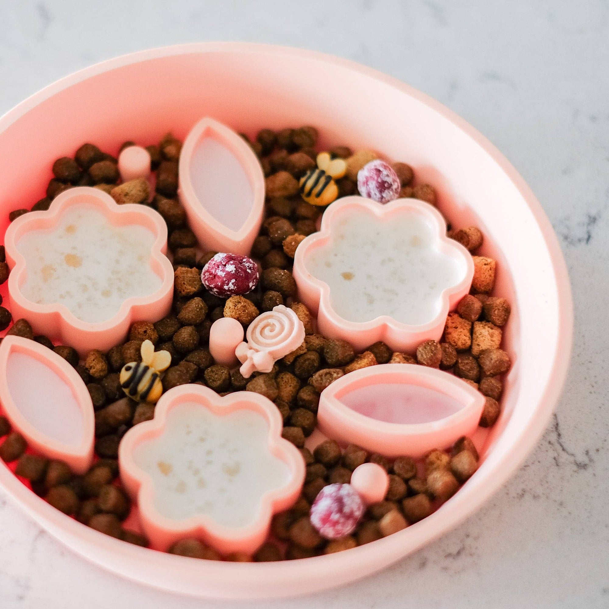 Flower + Leaf Bowl (Peach)